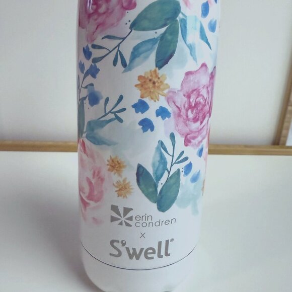 S’well x Erin Condren 17oz Stainless Steel Water Bottle Floral EUC - Picture 2 of 5